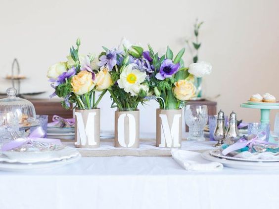 Le decorazioni per la Festa della mamma da portare in tavola