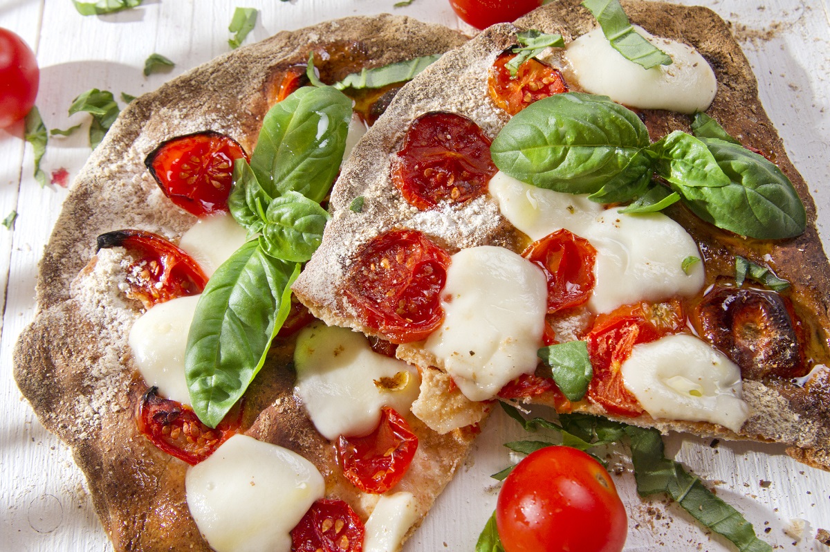 Pizza integrale fatta in casa