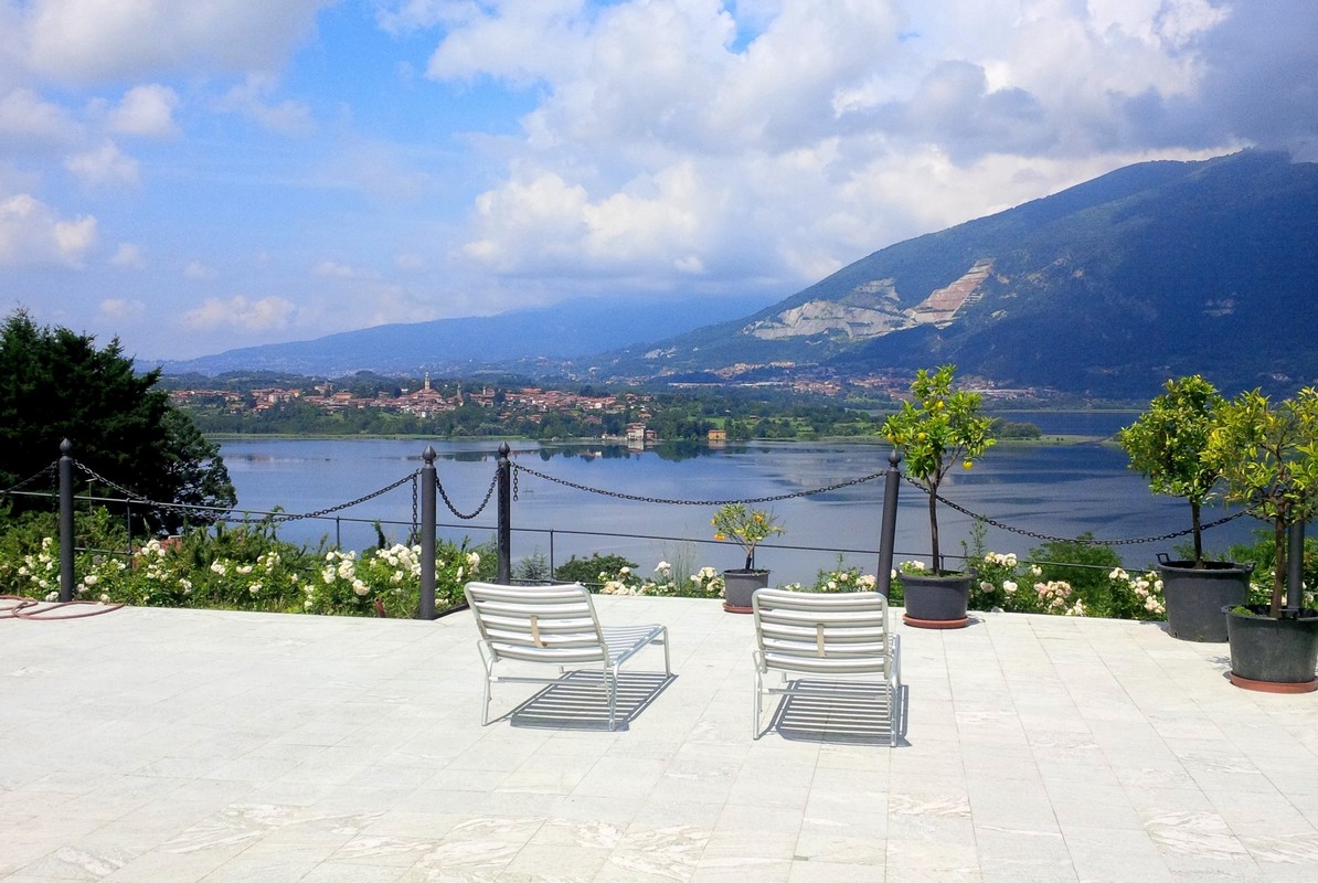 Villa di lusso con zona relax sul lago di Como