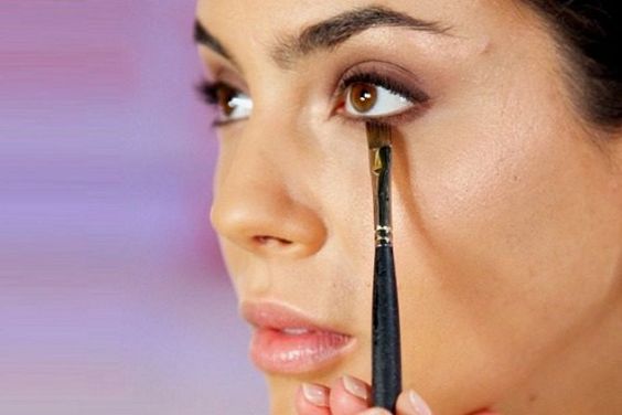Trucco minerale San Valentino matita kajal