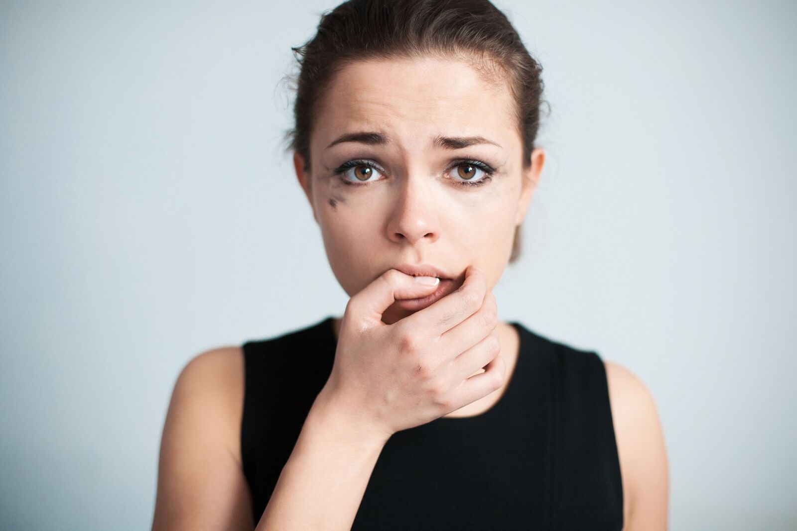 Amica donna ansiosa