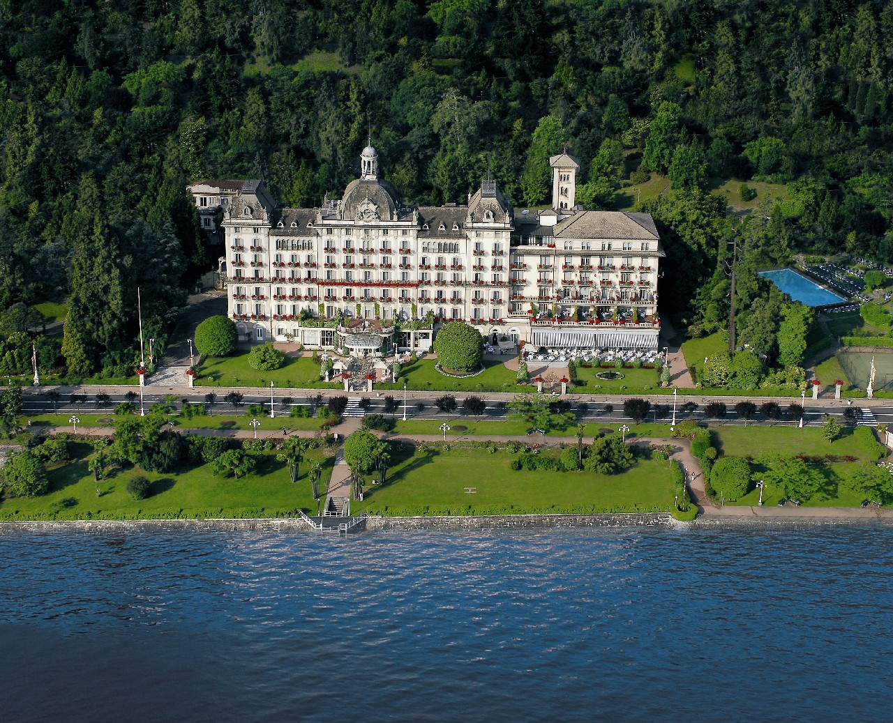 Grand Hotel des Iles Borromées &amp; SPA Stresa: il Mental Drink NaturalBoom entra in un luxury hotel