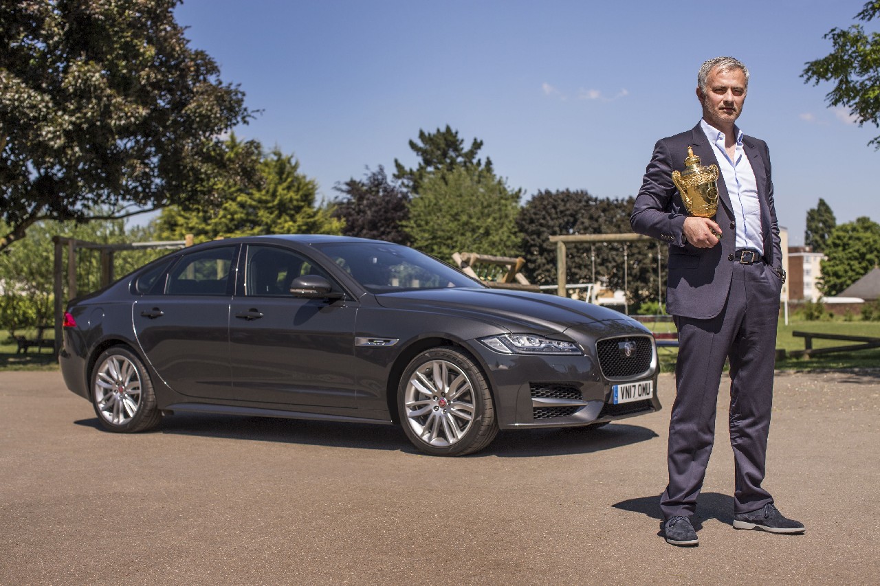 Jaguar XF Sportbrake Trophy Tour: Murray, Mourinho e il trofeo di Wimbledon rubato