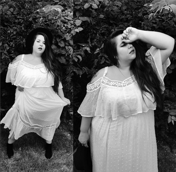 Natalie Hage modella curvy schernita