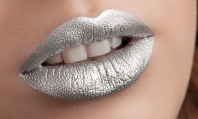 Labbra metalliche
