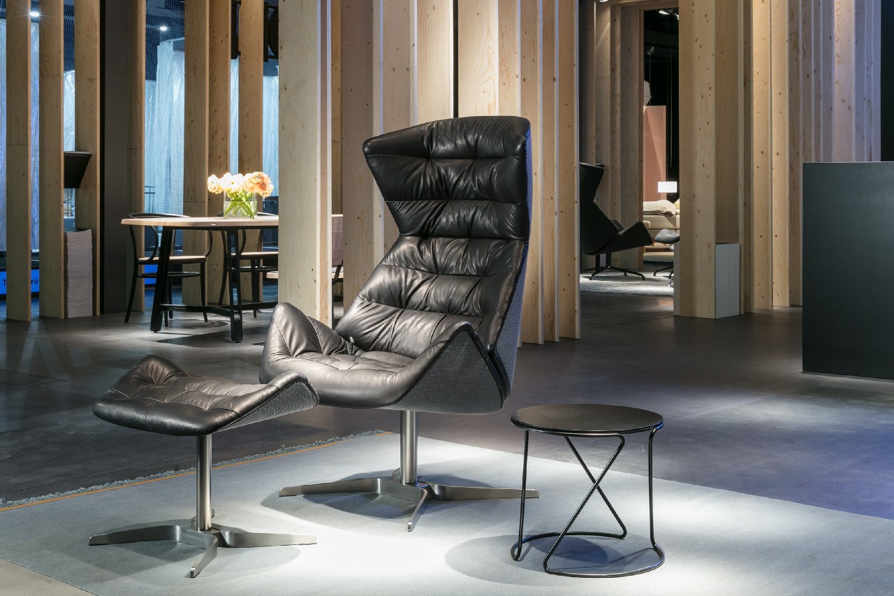 Thonet mobili: il nuovo tavolo d&#8217;appoggio S18 di Uli Budde