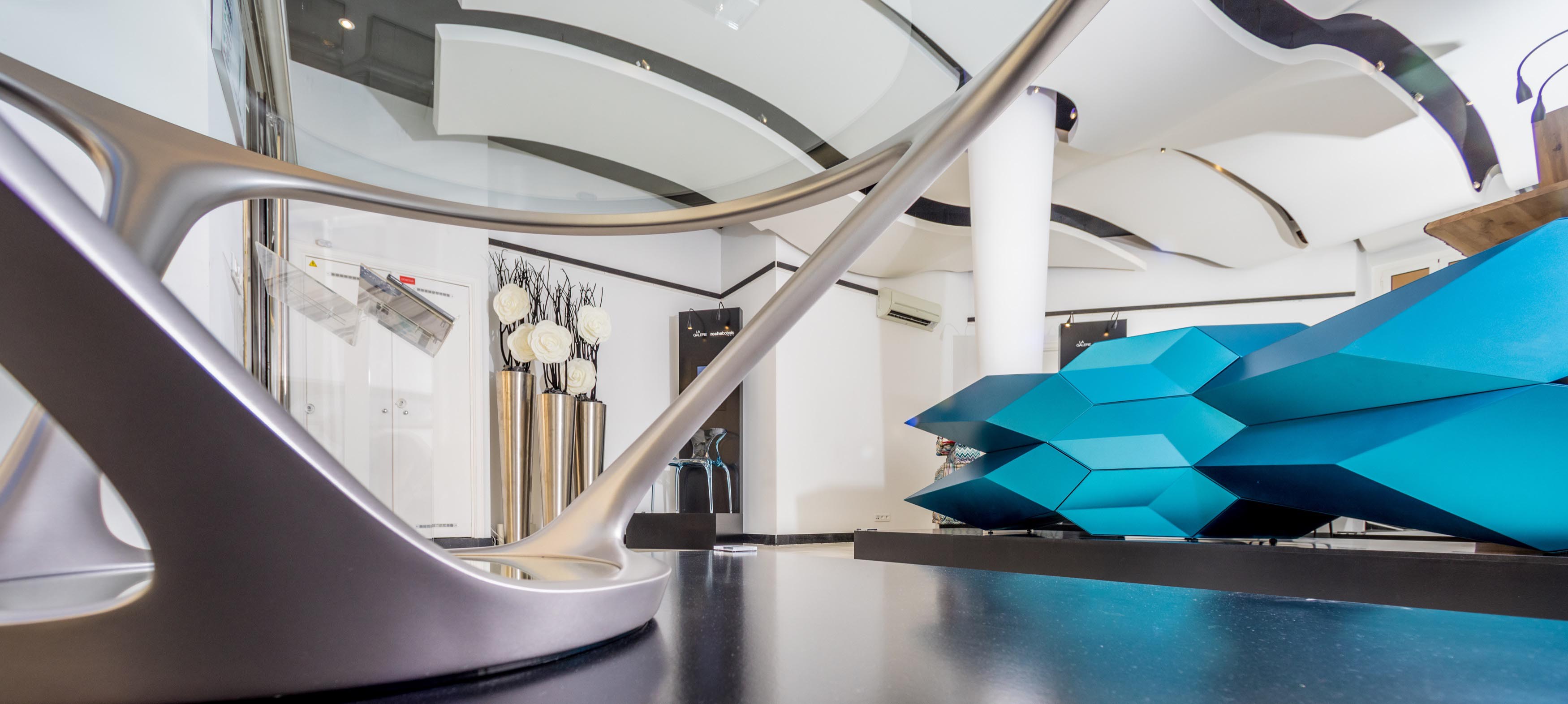 Galerie Roche Bobois Principato di Monaco: il nuovo concept store dedicato alla creatività