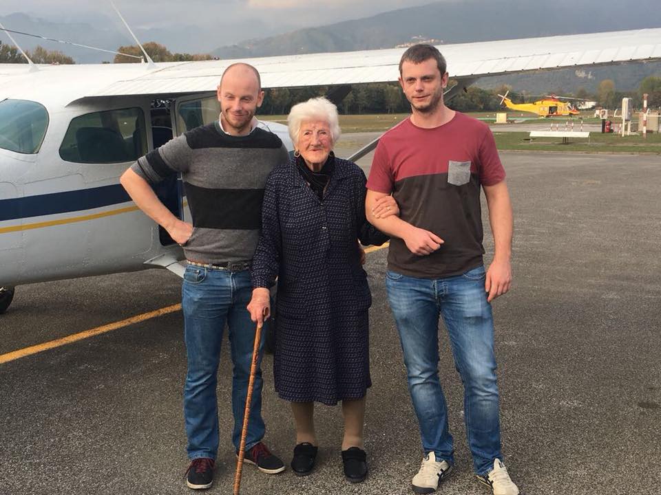 Battesimo del volo per nonna di 100 anni