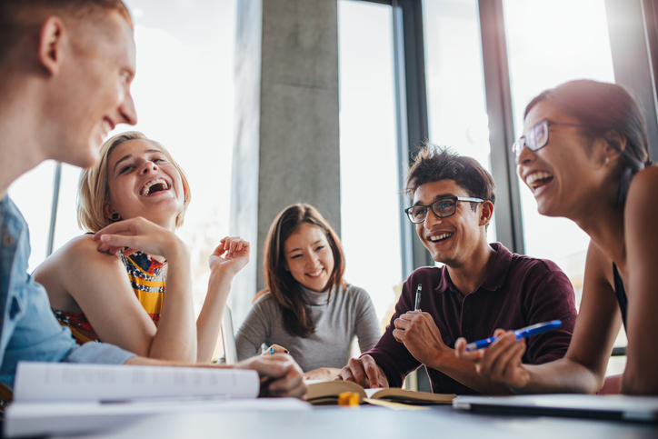 Risparmiare per il futuro dei propri figli: il più bel regalo che possiamo fare loro