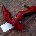 Zapatos Rojos, a Cagliari arrivano le scarpette rosse contro la violenza sulle donne