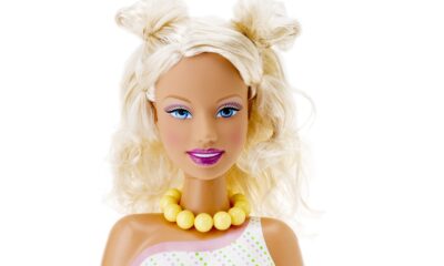 Barbie cambia look