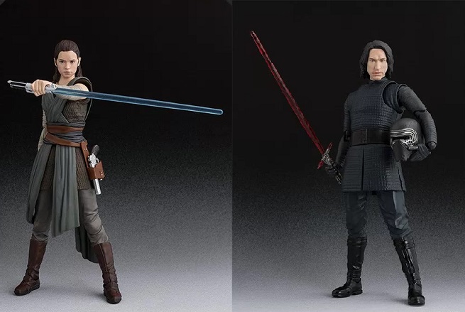 Star Wars – Gli Ultimi Jedi: le action figure di Rey e Kylo Ren di Bandai