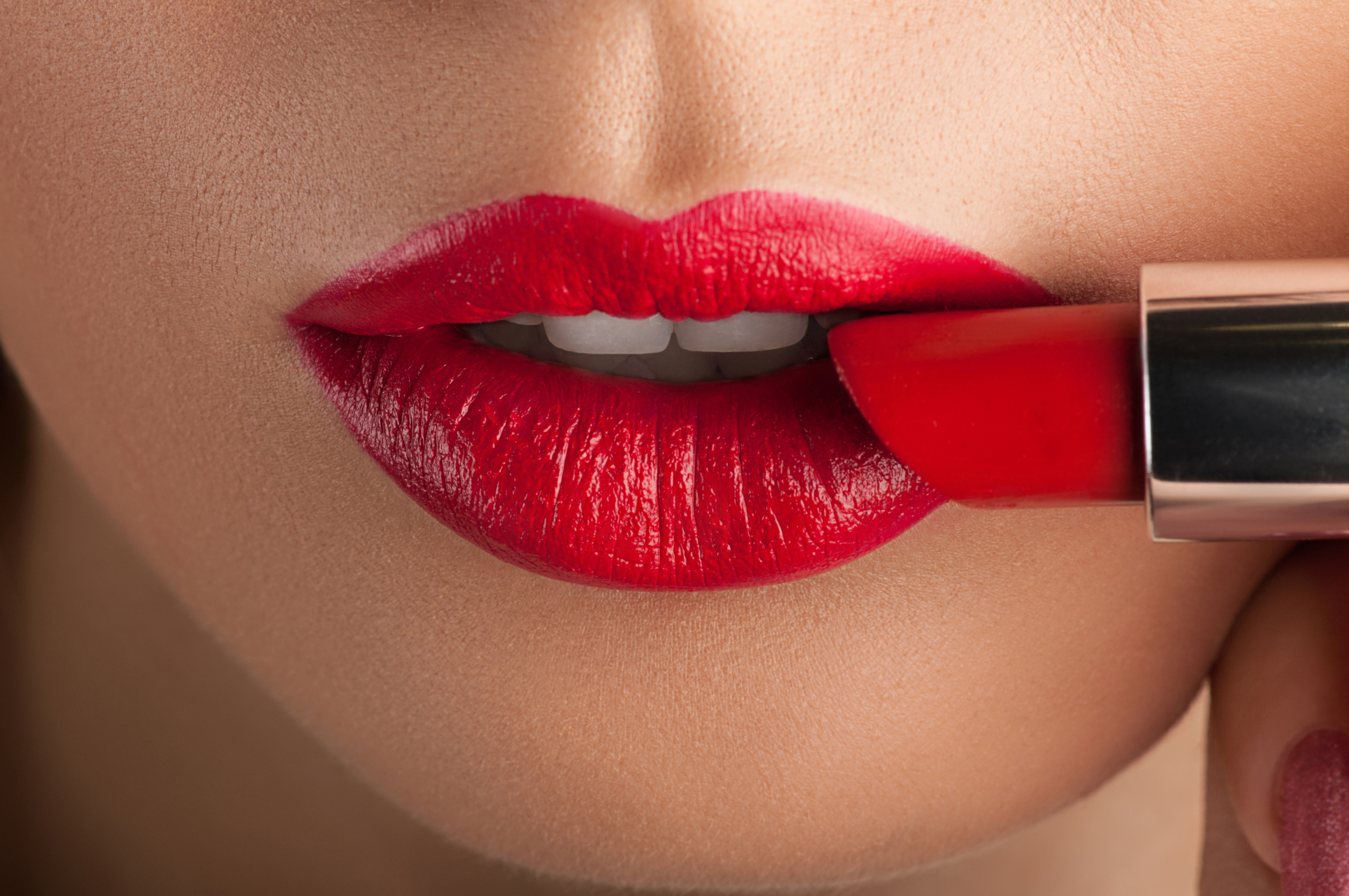 Come mettere il rossetto Matte con il tutorial semplice