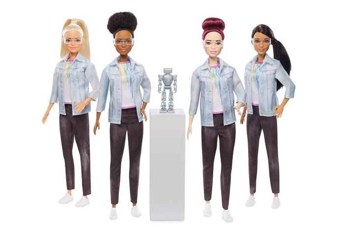 Barbie Robotics Engineer: la celebre bambola in versione “cervellona”