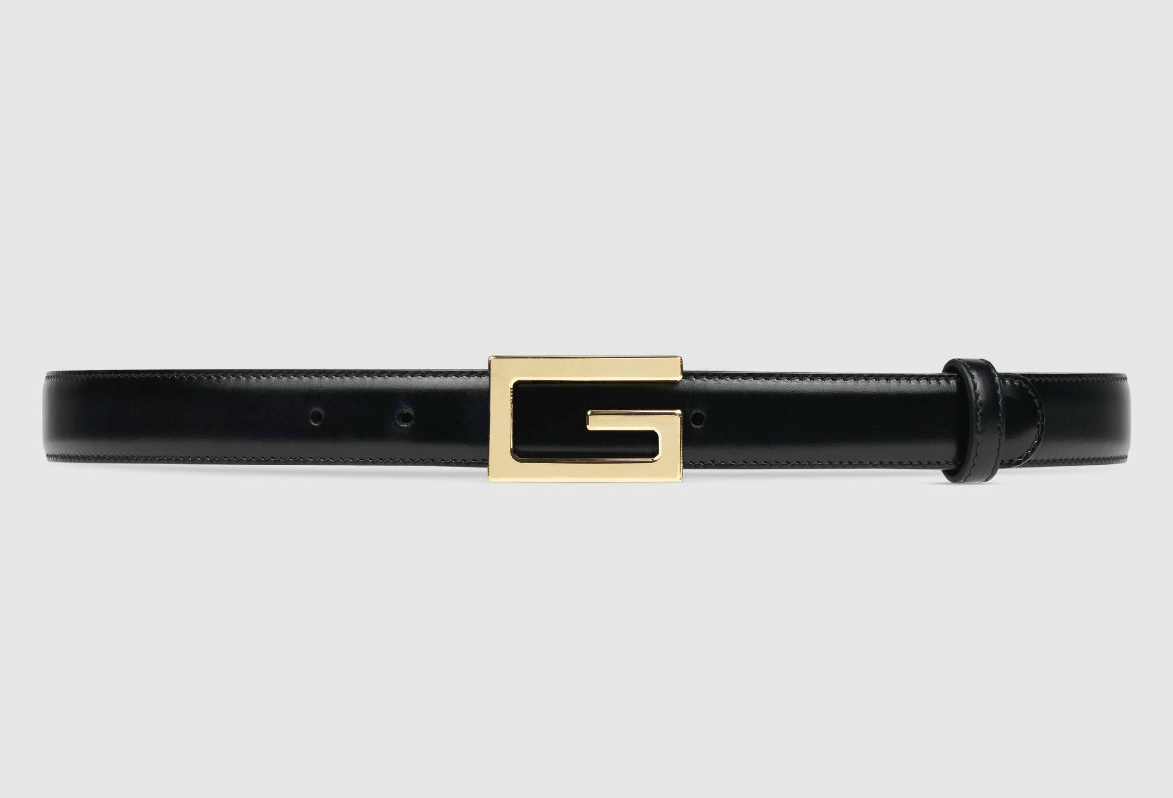 Cintura di lusso Gucci con fibbia G color oro lucido