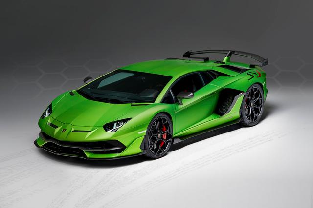 Lamborghini Aventador SVJ: la nuova supercar da sogno del toro