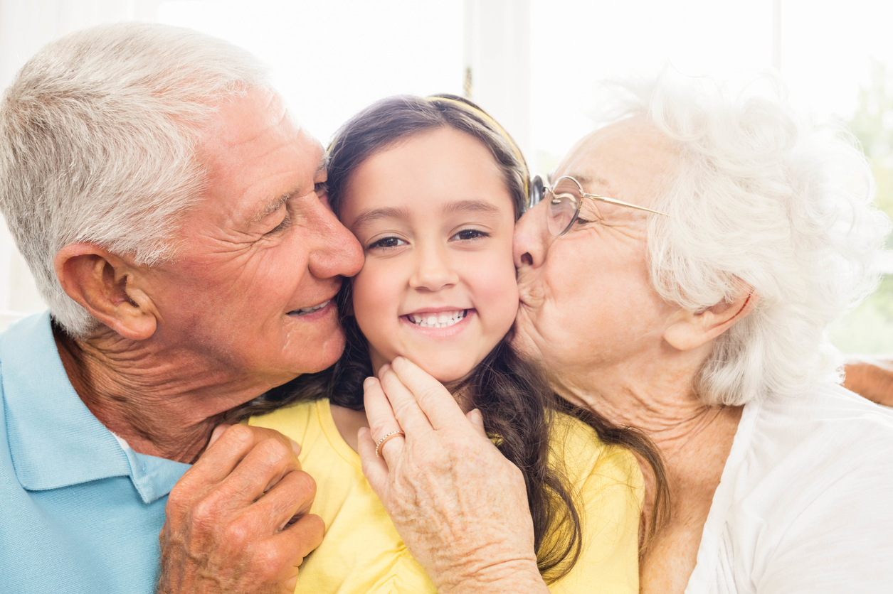 Cari nonni siete preziosi: la poesia più dolce per la Festa dei nonni