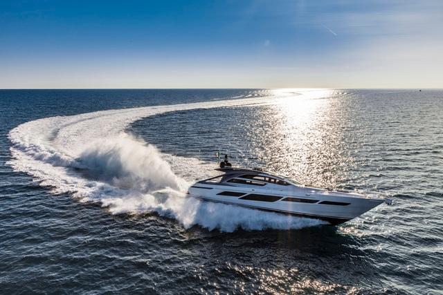 Yacht Ferretti Group: flotta di pregio al Salone Nautico di Fort Lauderdale 2018