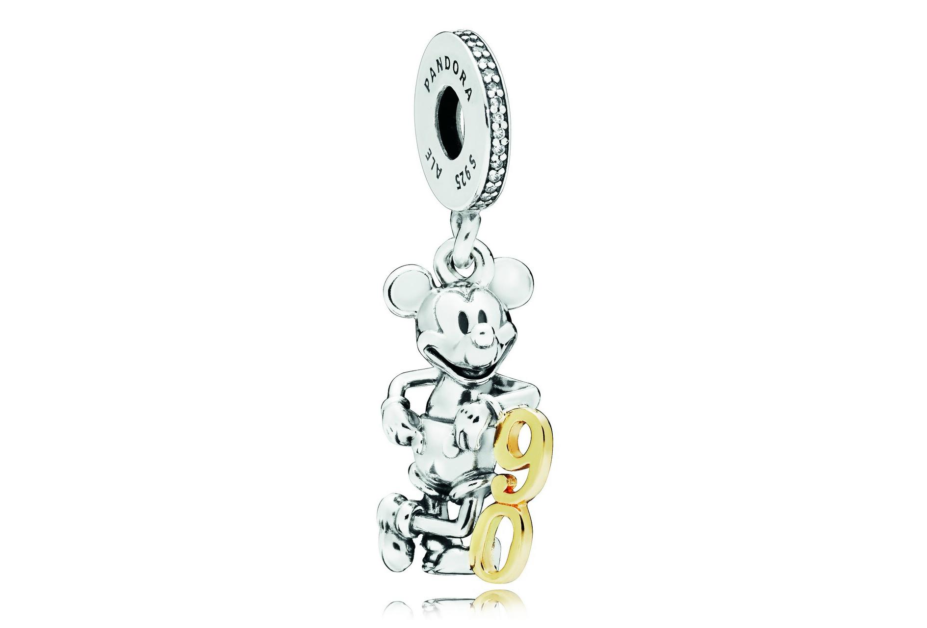 Pandora e Disney: charm per festeggiare i 90 anni di Mickey Mouse