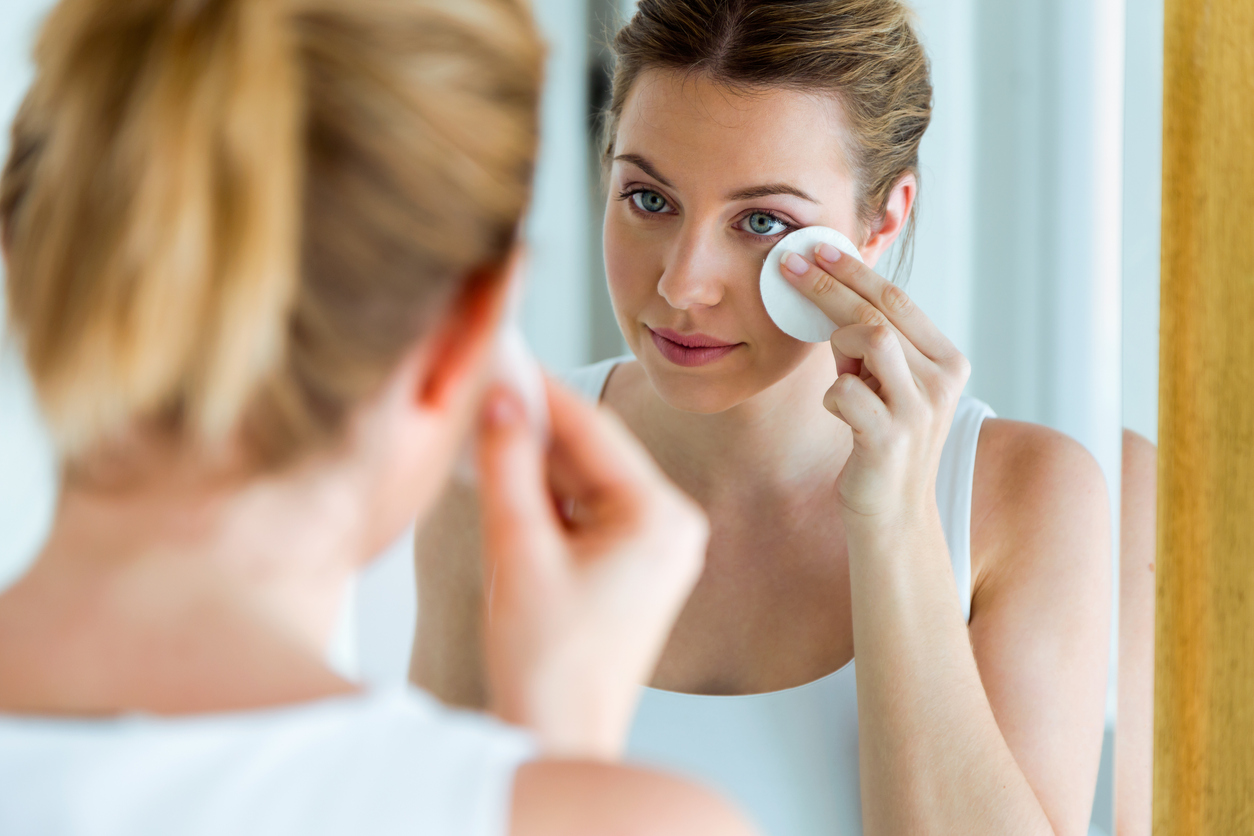 Cura della pelle: in che ordine applicare i prodotti beauty?