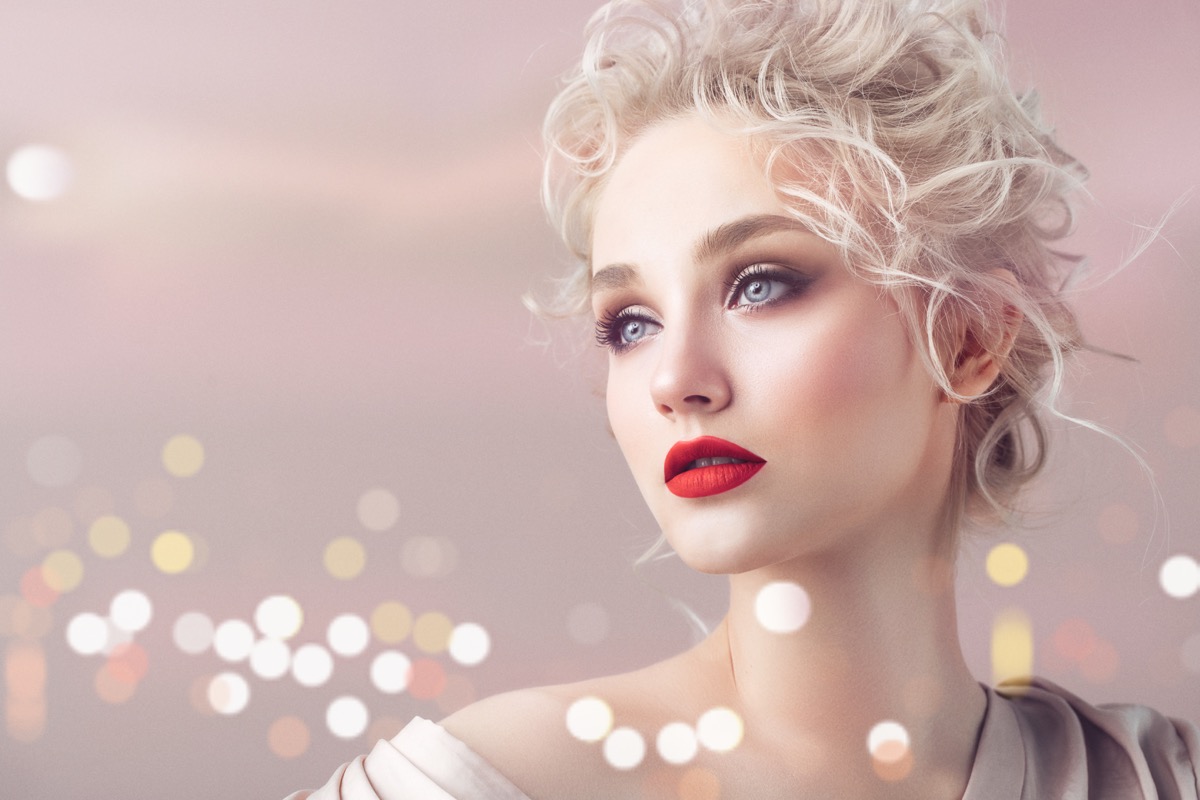 Trucco Capodanno: il video tutorial per un make-up elegante