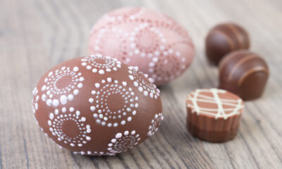 Uovo di Pasqua con sorprese personalizzate