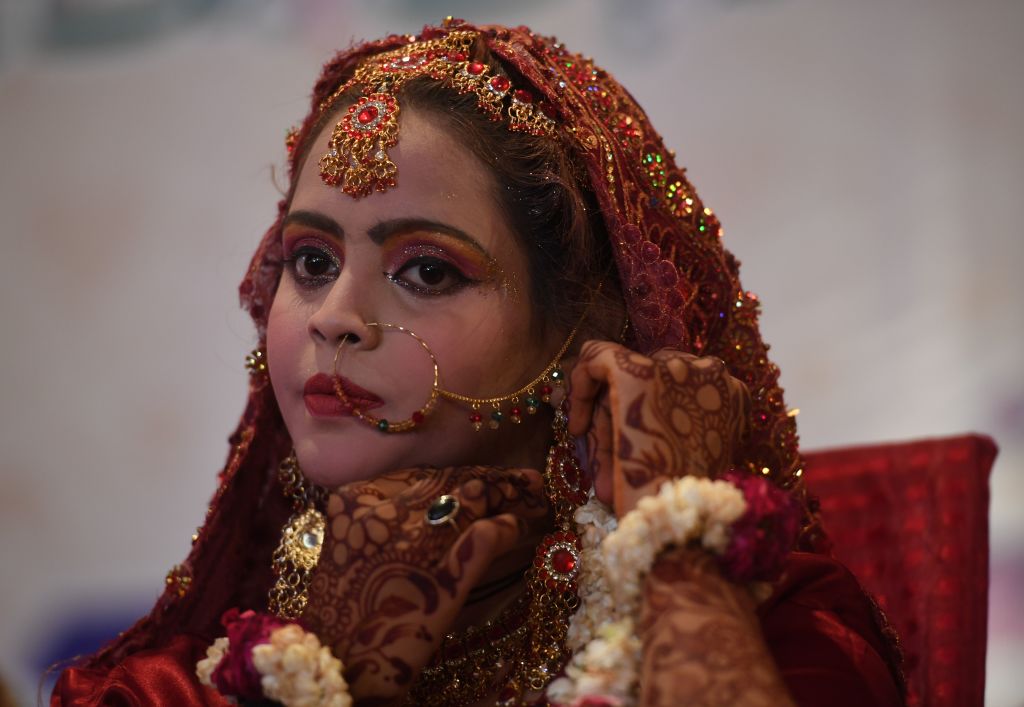 Pakistan legge contro le spose bambine