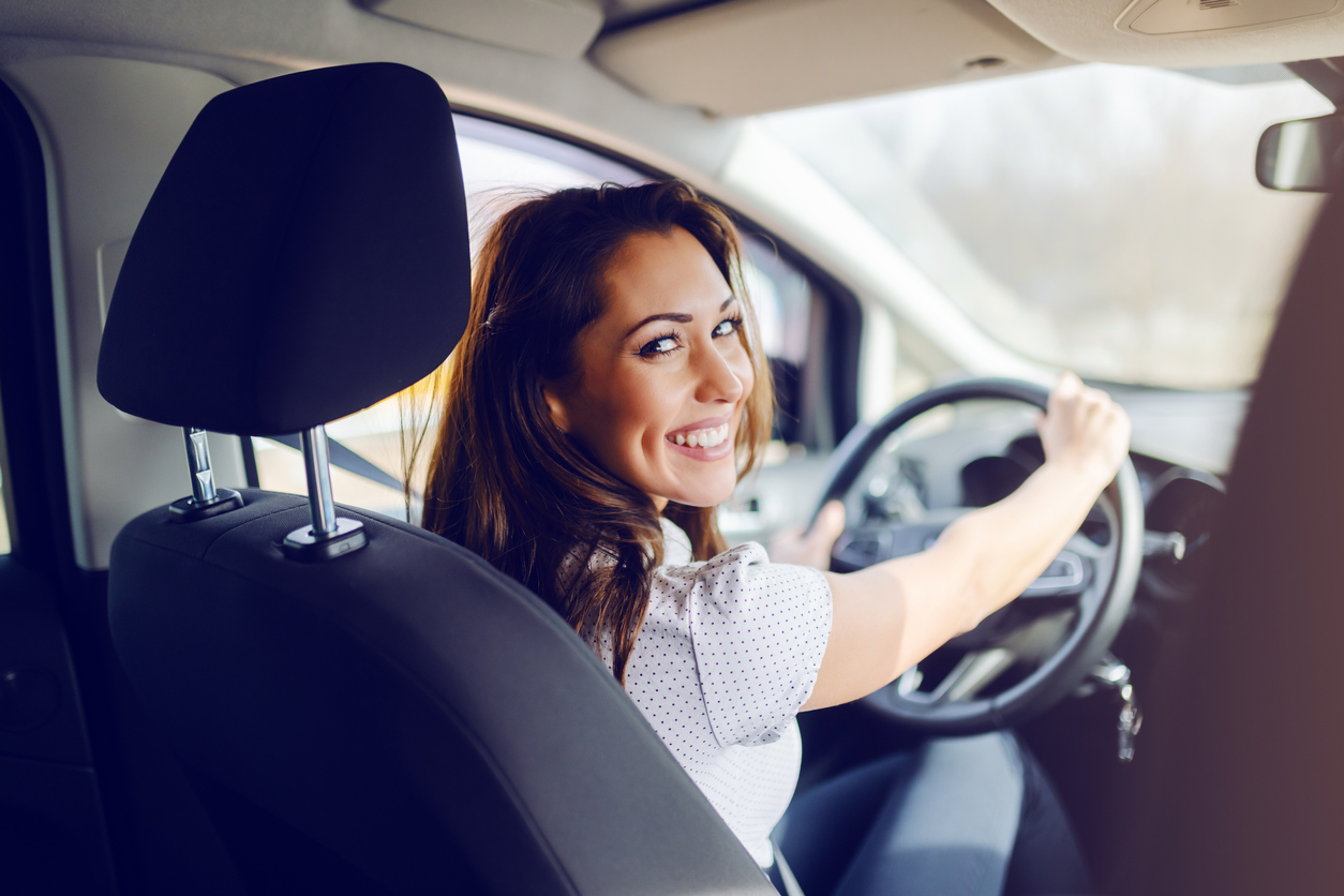 Coprivolante auto, come personalizzarlo in modo originale