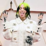 Billie Eilish, le confessioni sulla sua adolescenza: “Prima non mi piacevo”