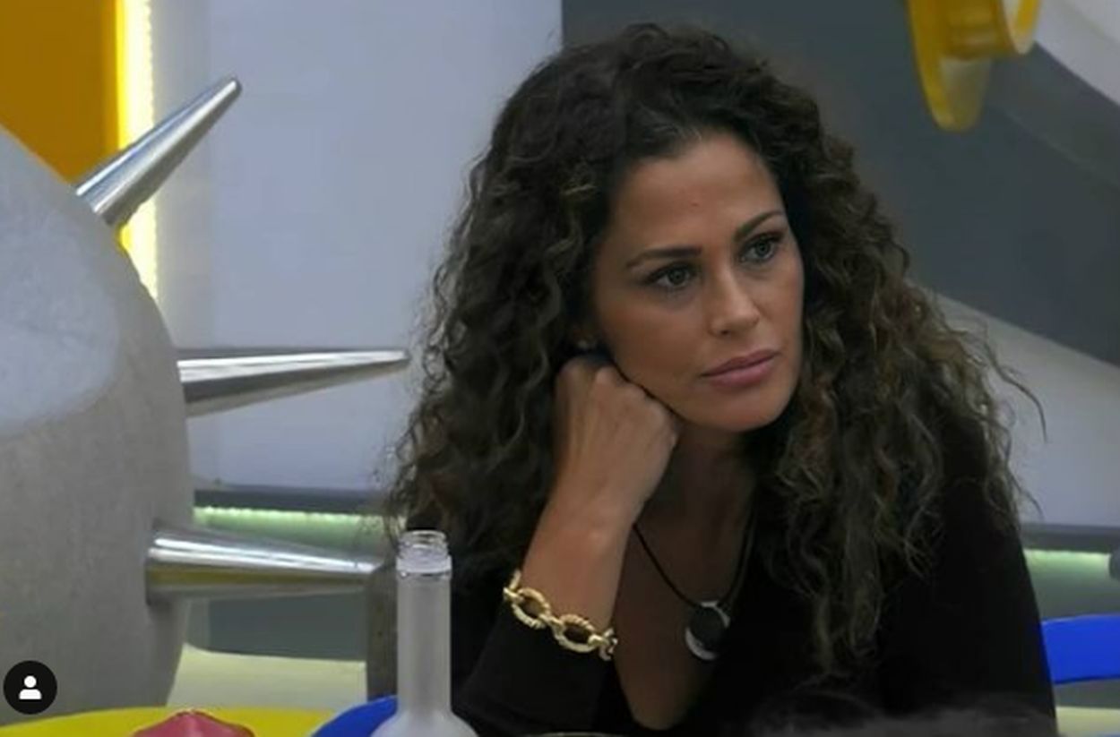 Il Grande Fratello Vip non va in onda: colpa della polemica tra Antonella Elia e Samantha De Greget?