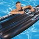 gadget nerd piscina: materassino Darth Vader