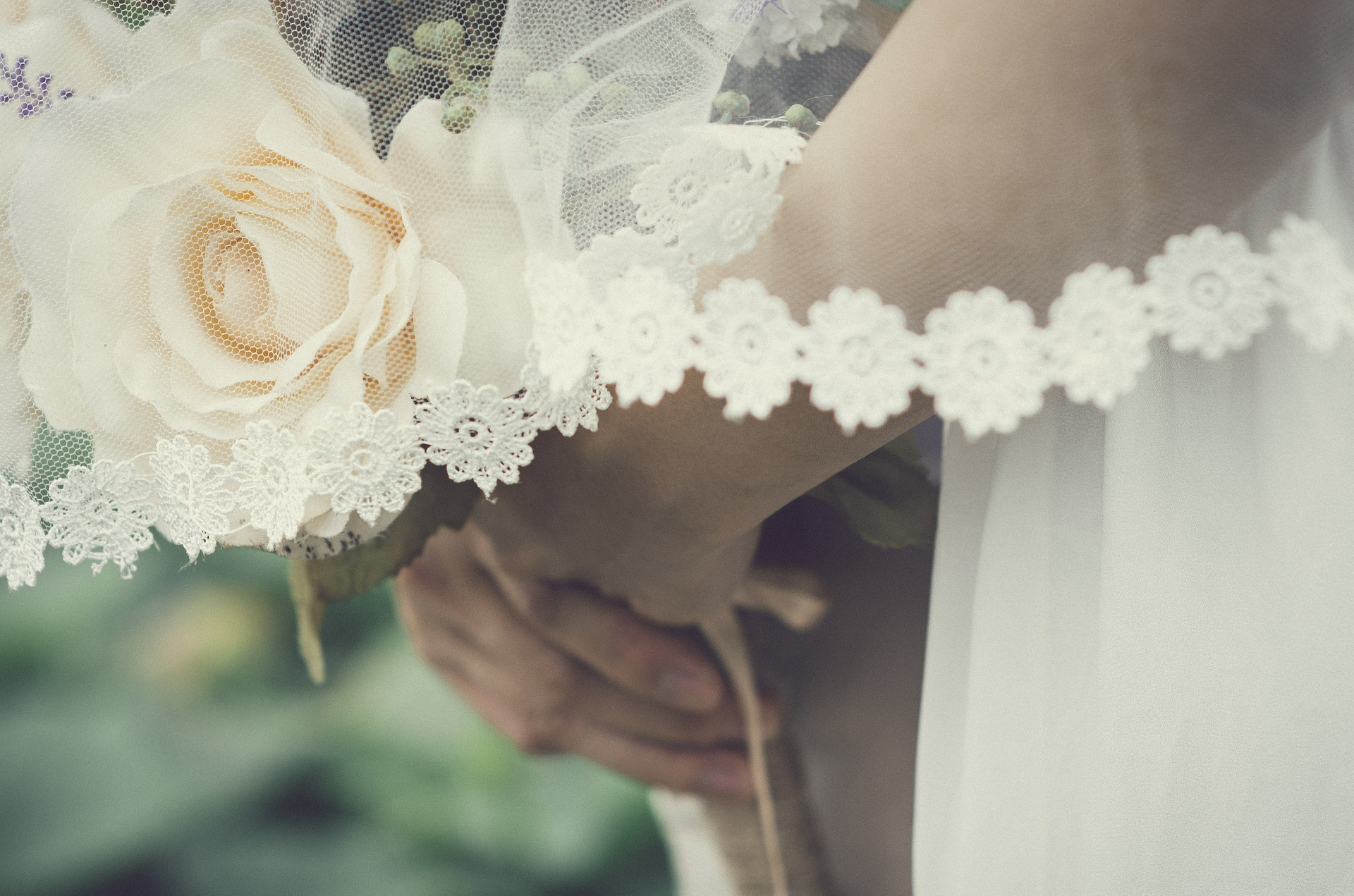 Quali sono le tradizioni legate al matrimonio in Italia?