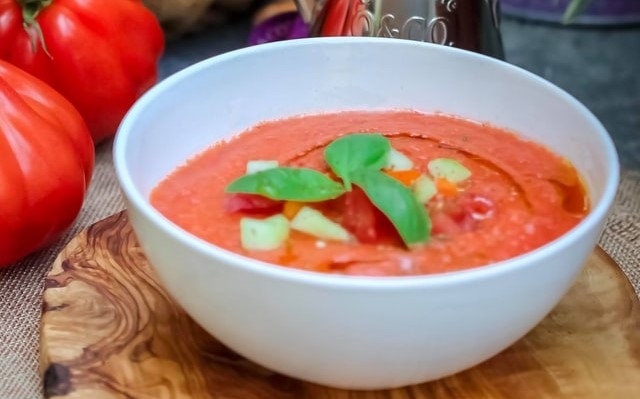 Il gazpacho, la ricetta stellata dello chef Ferran Adrià