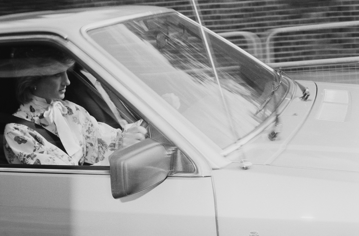 Lady Diana: all&#8217;asta la Ford Escort Ghia regalata dal principe Carlo