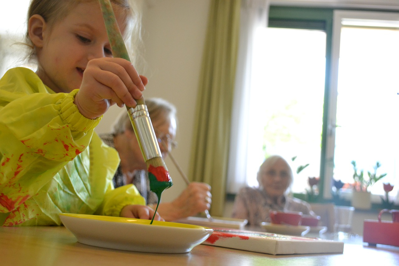 Festa dei nonni, le attività per bambini di tutte le età