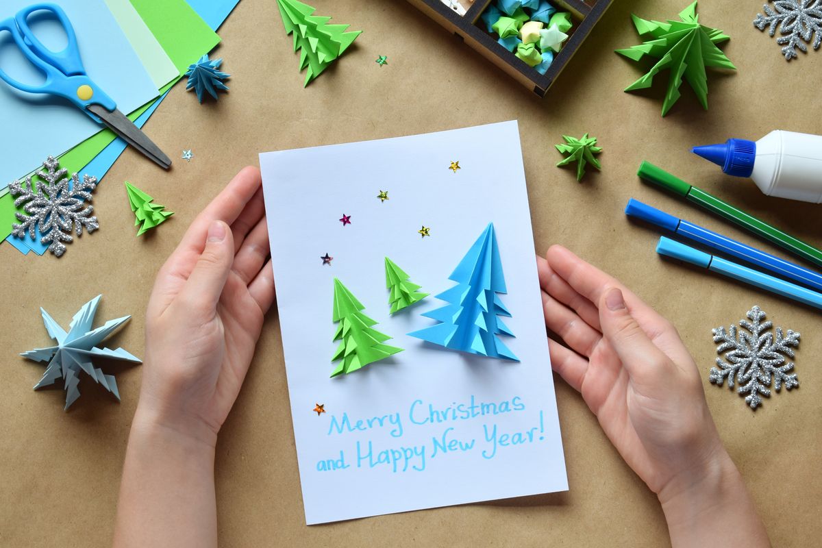 Le frasi di auguri di Natale per bambini da scrivere sui bigliettini