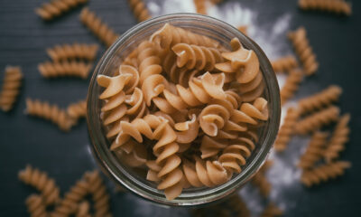 Lavoretti di Natale per bambini con la pasta, le idee più originali