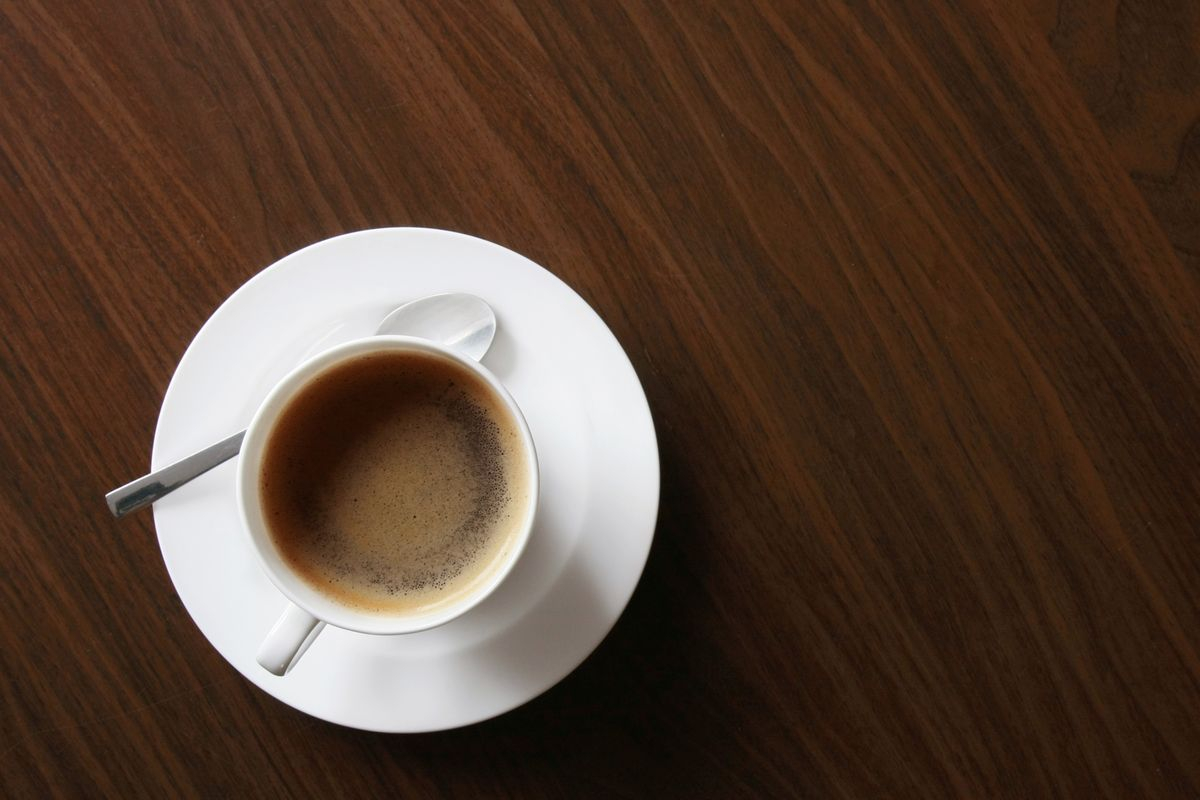 Caffè e caffeina: benefici e rischi per la salute