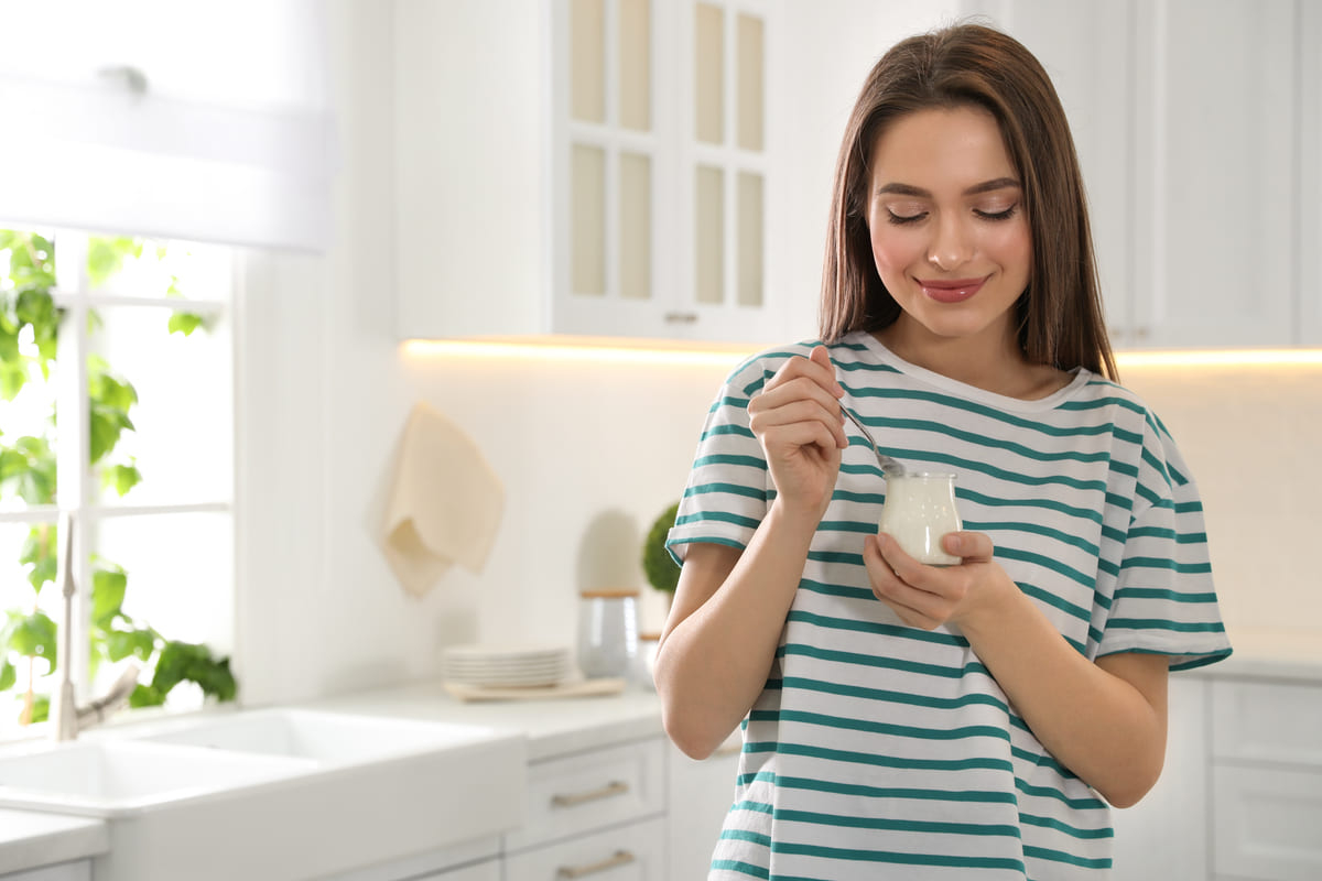 Yogurt, un alimento utile per placare la fame e ridurre il girovita