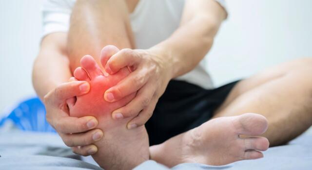 Fascite plantare: sintomi, cause e come intervenire