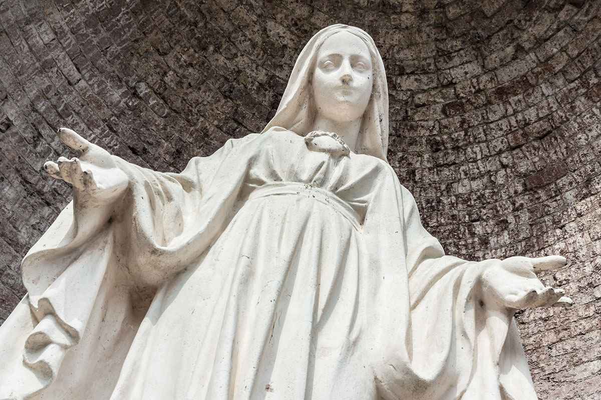 Beata Vergine Maria di Lourdes