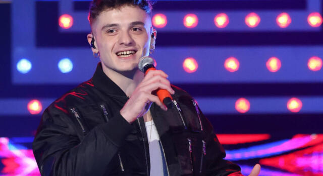 Olly a Sanremo con &#8216;Polvere&#8217;: il significato e il testo della canzone