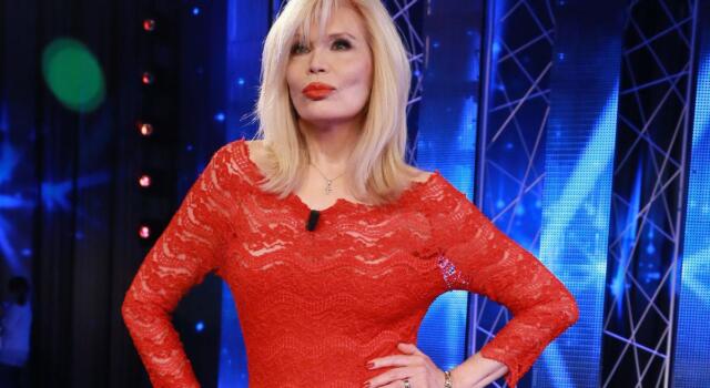 Amanda Lear: tutto sulla carriera e la vita privata