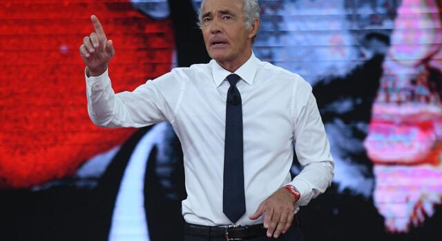 Massimo Giletti, il Tapiro d&#8217;Oro dopo stop a Non è l&#8217;Arena: &#8220;L&#8217;Italia non è pronta&#8221;