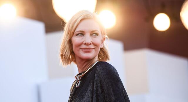 Cate Blanchett, bodypainting per Louis Vuitton: il volto celebra la Primavera