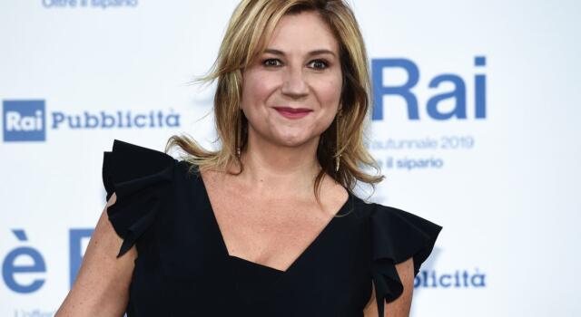 Serena Bortone chiude Oggi è un altro giorno: &#8220;Siate liberi e autentici a qualsiasi prezzo&#8221;