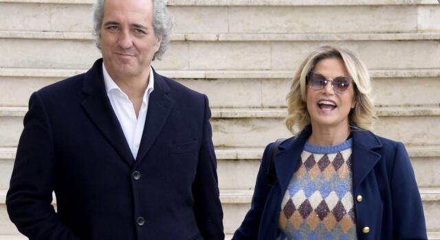 Simona Ventura e Giovanni Terzi: &#8220;C&#8217;è data matrimonio&#8221;. Lui: &#8220;40% miei polmoni compromesso&#8221;