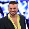 Antonino Spadaccino a ‘Benedetta Primavera’: arriva un insulto social e lui replica