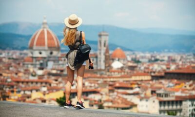 ragazza turista panoramica firenze toscana