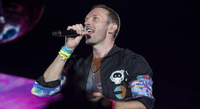 Coldplay, concerto a Napoli: scaletta oggi e omaggio